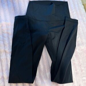 Lulu lemon leggings in black and perfect condition